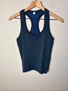 Lululemon Swiftly Racerback Tank Top 2.0 Race Length Mineral Blue/Blazer Blue